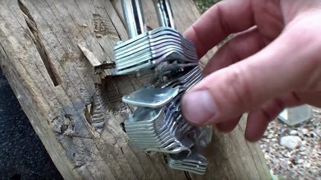 Peut-on vraiment ouvrir un cadenas avec une arme comme dans les films ? casser un cadenas avec une arme comme dans les films est-il possible ?
