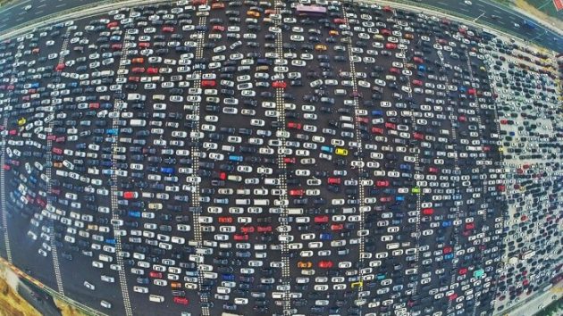 La Chine a les embouteillages les plus fous sur cette planète embouteillages monstres en Chine