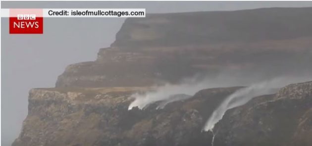 Une tempête fait couler ces cascades en arrière tempete-cascade