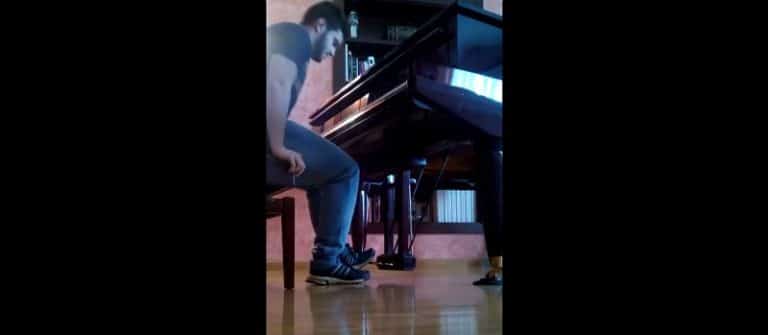 Ce pianiste joue « La traviata » avec une pédale qui grince Piano, Pédale, Grincement, Musique