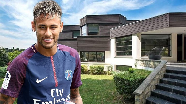 Neymar Jr : visite guidée de la maison de la star parisienne !